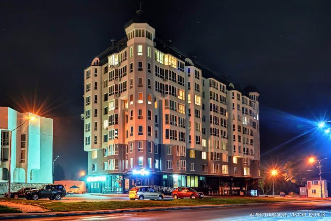 Моє рідне місто: опублікували фото вечірнього Луцька