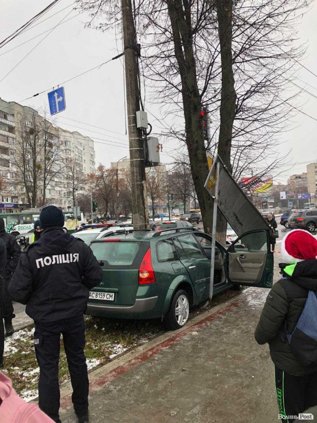 У Луцьку водій втікав від патрульних та збив чотирьох людей