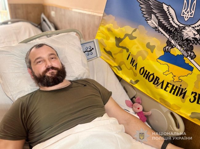 «Життям завдячую своїм побратимам, які витягли мене»: неймовірна історія порятунку волинського поліцейського