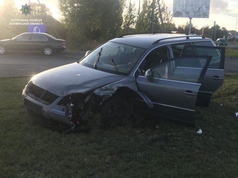 На Волині п'янючий «в дрова» водій сів за кермо і спричинив аварію. ФОТО