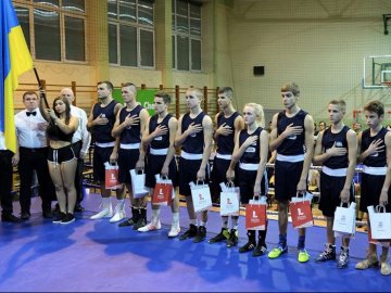 Волинські боксери привезли з міжнародного турніру 6 золотих нагород. ФОТО