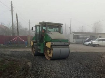 У волинському селищі почали ремонтувати дорогу за півтора мільйона