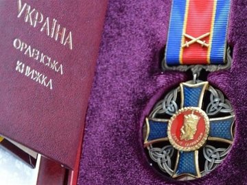 Президент відзначив орденом військового 14 ОМБр