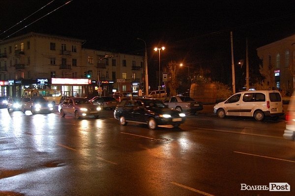 У Луцьку відбувся авто-, велопробіг в підтримку Євромайдану. ФОТО