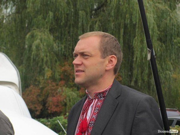 Під Луцьком відкрили єдиний на Волині пам’ятник козакові Мамаю 