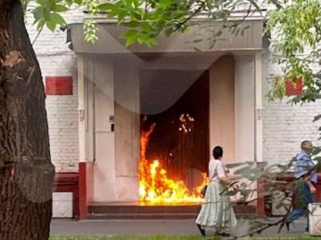 У росії та Криму за 5 днів щонайменше 28 разів намагалися підпалити військкомати