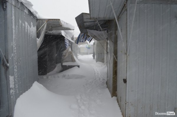 Луцькі ринки спорожніли. ФОТО