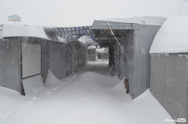 Луцькі ринки спорожніли. ФОТО