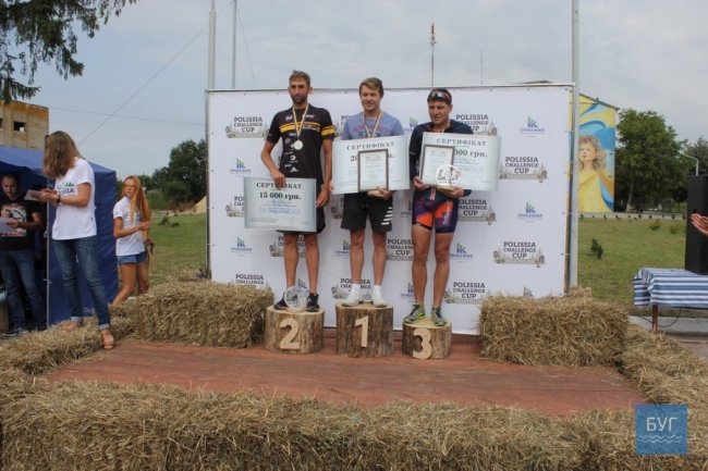 Пливли, крутили педалі і бігли: на Волині відбувся Чемпіонат України з крос-триатлону