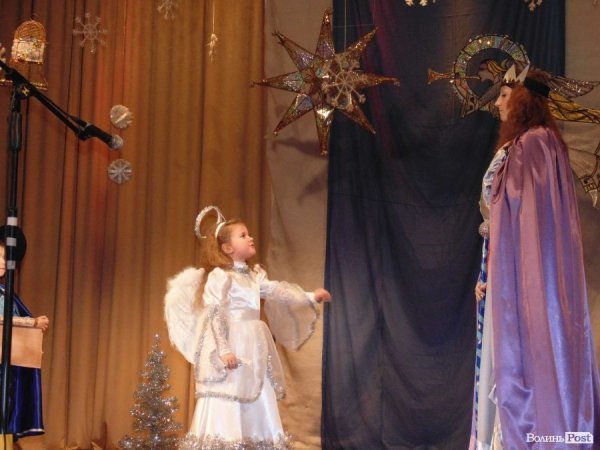 У Луцьку - фестиваль вертепів. ФОТО