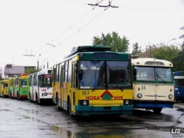 Віце-мер Луцька поспівчував новому керівнику депо