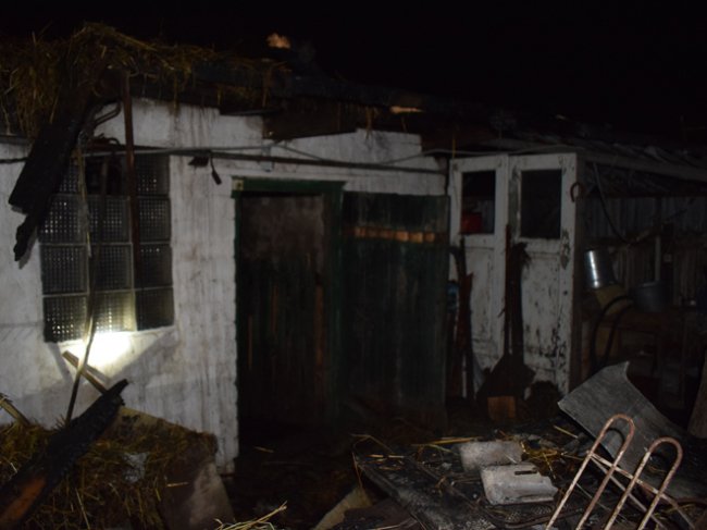 На Рівненщині у пожежі загинуло двоє маленьких дітей. ФОТО