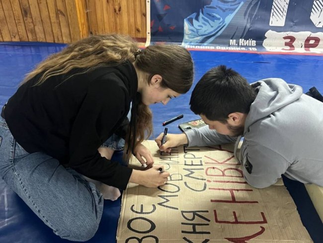 Троє ковельчан 18 місяців – у російському полоні:  у місті відбулася акція на підтримку захисників Маріуполя