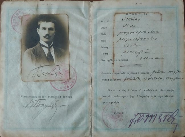 Показали, якими були паспорти волинян століття тому. РЕТРОФОТО