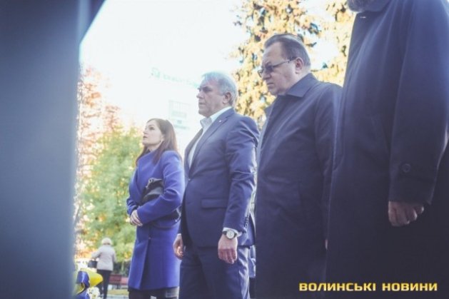 У Луцьку вшанували пам'ять про загиблих у війні на Сході України. ФОТО