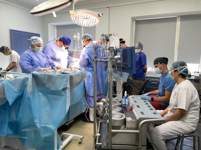 Вперше в Україні: у Ковелі провели унікальну операцію на серці 30-річному чоловіку