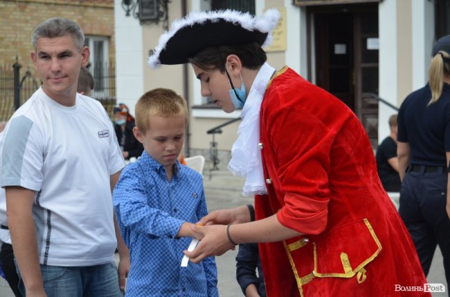 У «сонячній» кав’ярні в Луцьку започаткували власне свято, аби врятувати заклад від закриття. ФОТО