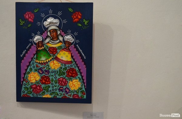 У Луцьку - вражаюча виставка ікон. ФОТО