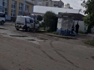Встановили особу чоловіка, який помер на зупинці у Ковелі