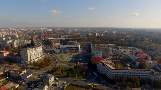 ЯРОВИЦЯ FLY: як це – жити на найвищих поверхах*