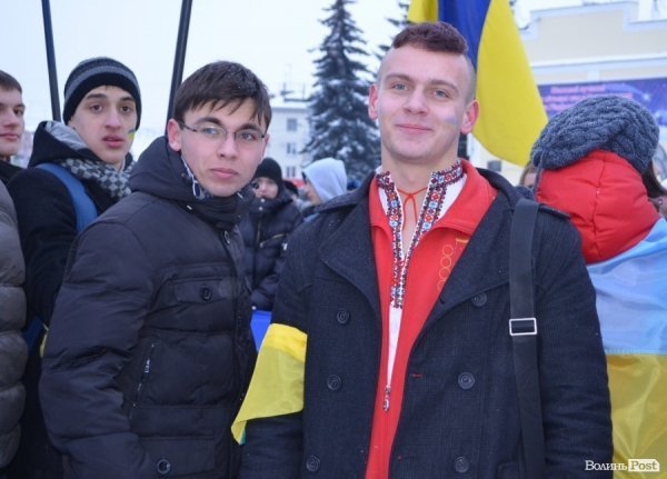 У Луцьку побудували «живий ланцюг». ФОТО