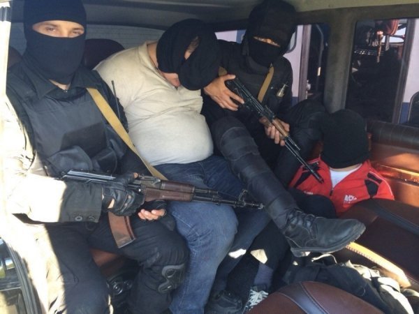 «Чорні чоловічки». ФОТО