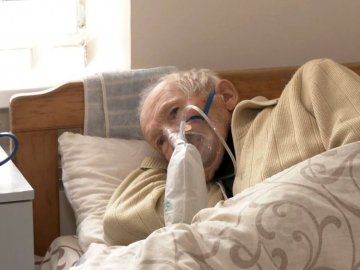 У волинській інфекційній лікарні – майже сотня недужих з коронавірусом: двоє – у реанімації