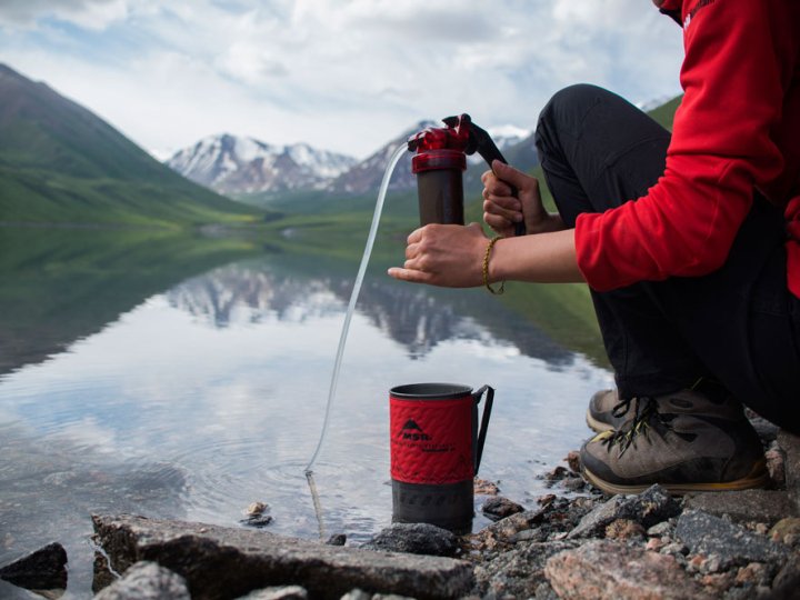 Чому варто придбати похідні фільтри для очистки води перед подорожжю — гід від ALP