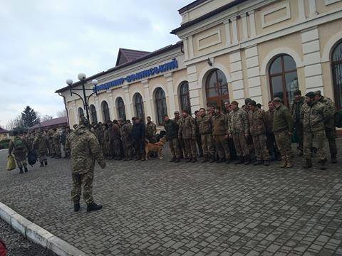 Без втрат і з поповненням: перші бійці 14-ї бригади прибули на Волинь. ФОТО