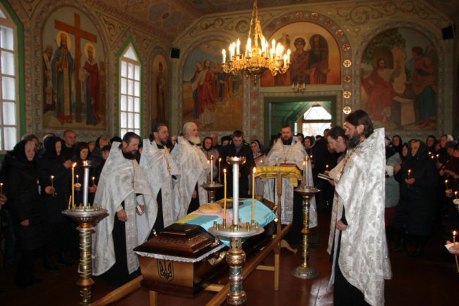 Загинув на Донеччині: на Волині поховали Героя Віталія Лук'янчука