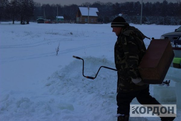 На чемпіонаті із зимової риболовлі на Волині переміг поляк