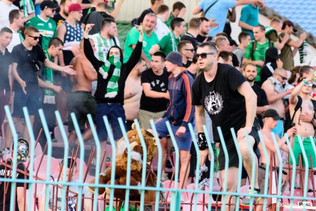 «Волинь» – «Карпати»: великий фотозвіт із нашумілого матчу