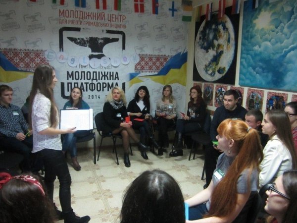 У Луцьку відбулася зустріч англомовних інтелектуалів з почуттям гумору. ФОТО