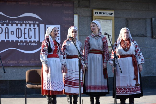 У Луцьку відбувся міжнародний етнічний фестиваль «Ліра Фест-2019». ФОТО