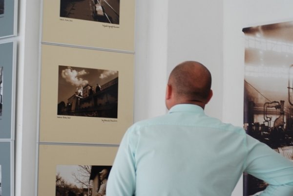 У Луцьку «відкрили вікна» в Польщу. ФОТО