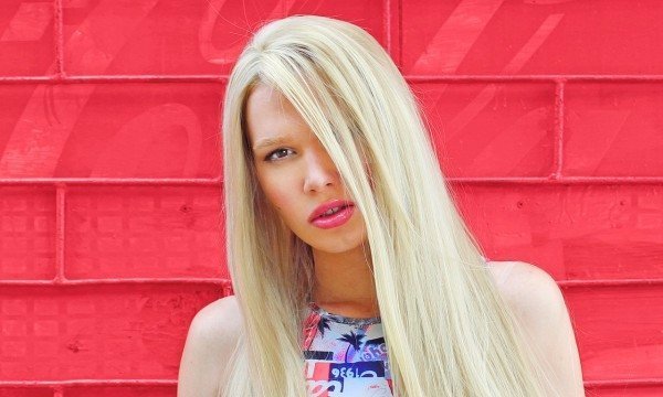 Борис Апрель змінив стать та поїхав до Росії. ФОТО