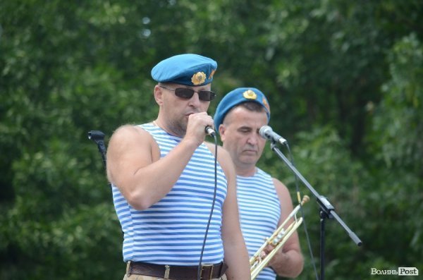 Свято «крилатої піхоти» у Луцьку. ФОТОРЕПОРТАЖ