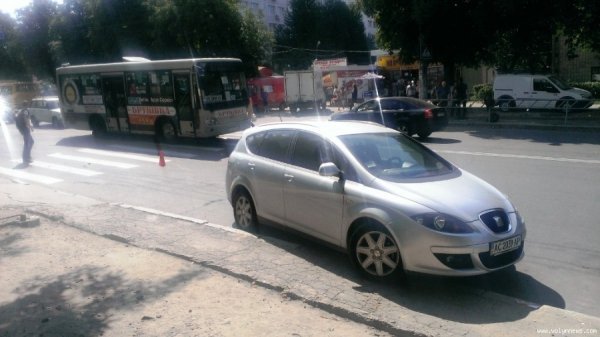 У Луцьку іномарка збила хлопчика. ФОТО