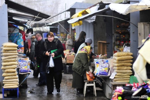 Центральний ринок. БУДНІ МІСТА