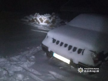 Облив бензином своє авто і поліцейського: у Цуманському лісгоспі затримали викрадача лісу