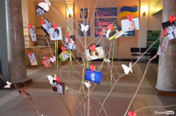 У луцькому виші танцювали, щоб допомогти. ФОТО