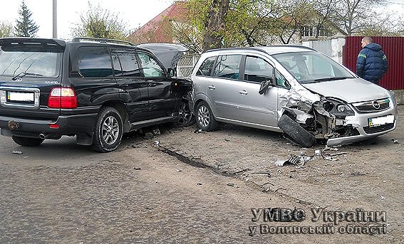 На Волині - потрійна аварія 