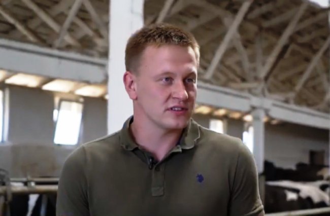 На Волині доять корів під класичну музику. ВІДЕО. ФОТО