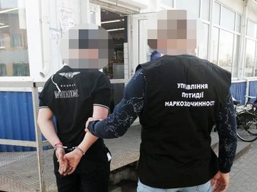У Ківерцях затримали чоловіка, який продавав наркотики. ФОТО