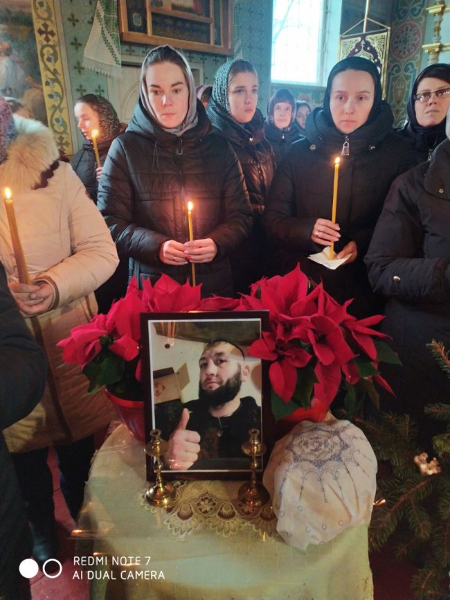 В перший день нового року на Волині попрощалися з Героєм Богданом Багликом. ВІДЕО