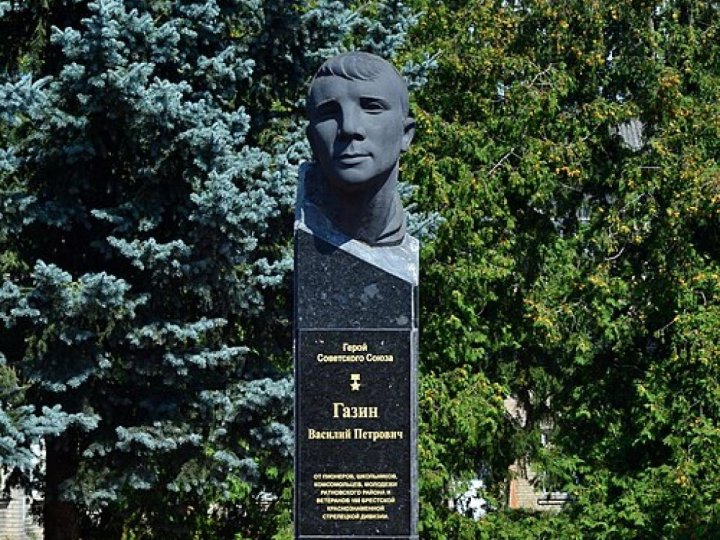 У громаді на Волині демонтують пам’ятники радянському діячу