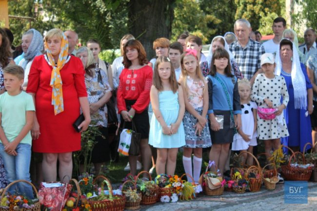 Як у Володимирі святкують Яблучний Спас. ФОТО