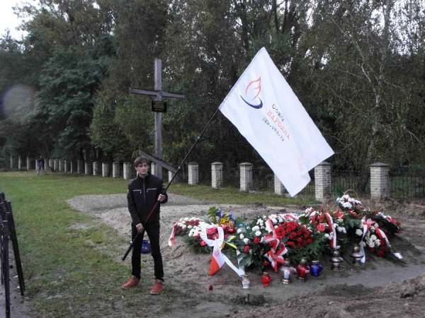 На Волині перепоховали останки жертв масових репресій. ФОТО