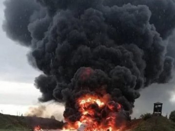 На російських аеродромах «Сольці» та «Шайковка» були знищені два Ту-22, атакували дронами, – ЗМІ