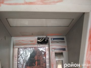 На Волині зловмисники намагались пограбувати банкомат